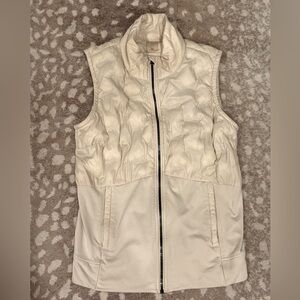 CALIA Cold Dash Run Vest Medium Ivory White Perfect for fall and winter!